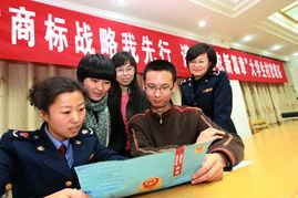 靖江工商助力鄉(xiāng)村振興 為大學(xué)生村官開設(shè)商標(biāo)與經(jīng)紀(jì)人知識(shí)專題培訓(xùn)