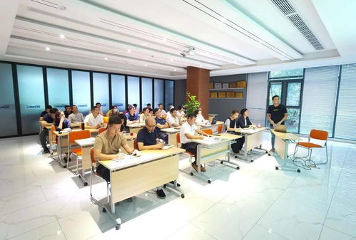 廣西金茂鈦業與顏鈦成功舉辦產品技術交流培訓會，跨界融合藝術培訓新理念